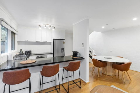 A Home Away From Home In Geelong - Accommodation Search 1