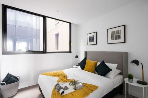 A Lux & Cozy 2BR Apt In The Heart Of Chapel Street - Accommodation Search 2