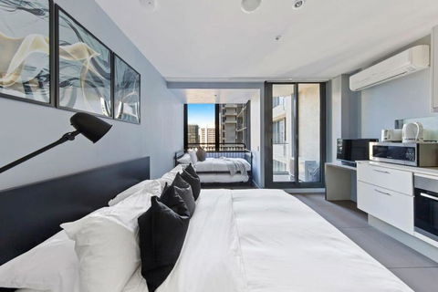 A Stylish & Comfy Studio Next To Southern Cross - Accommodation Search 0