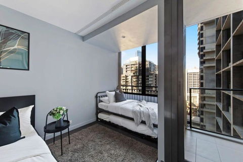 A Stylish & Comfy Studio Next To Southern Cross - Accommodation Search 1