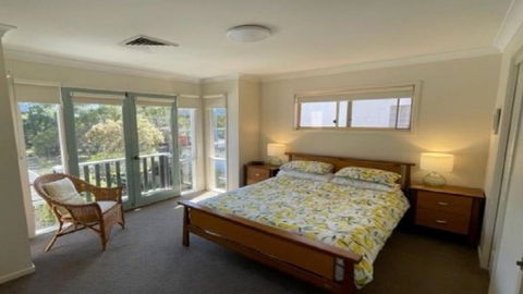 A Travellers Delight On Kikarra Wifi - Accommodation Search 4