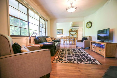 Abbeville In Bright - Accommodation Search 0