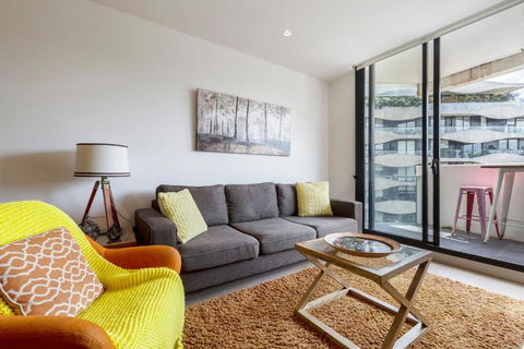 Abbotsford Short Stay Luxury Style & Location - Accommodation Search 3