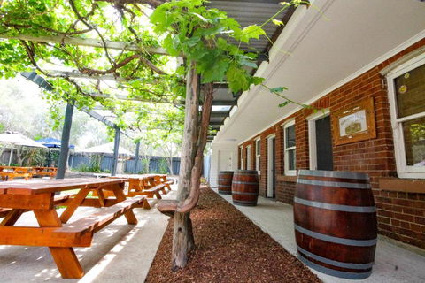 Abermain Hotel - Accommodation Search 0