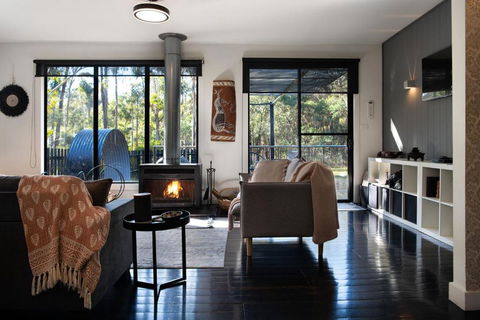 Ablac House - Accommodation Search 1
