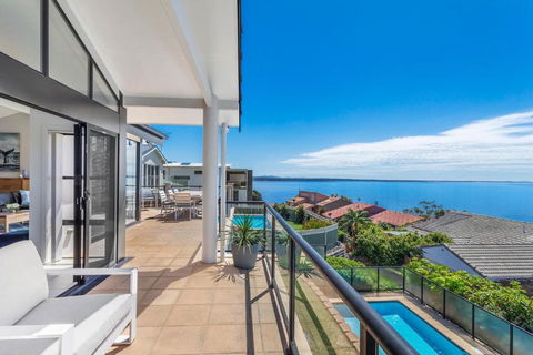 Above And Beyond - Beautiful Home With Heated Pool And Views - Accommodation Search 1