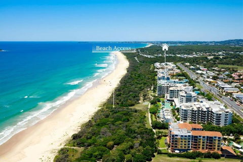 Absolute Beachfront Beach House With Amazing Views - Accommodation Search 1