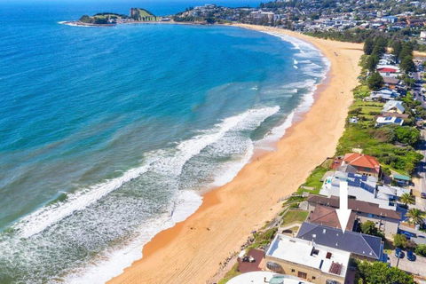 Absolute Beachfront Surf Unit In Terrigal/Wambi - Accommodation Search 0