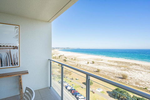 Absolute Kirra By EcoTime - Accommodation Search 1