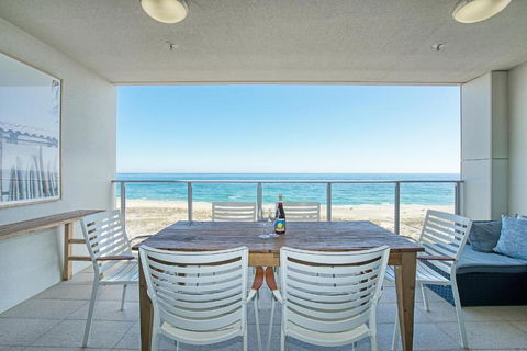 Absolute Kirra By EcoTime - Accommodation Search 2
