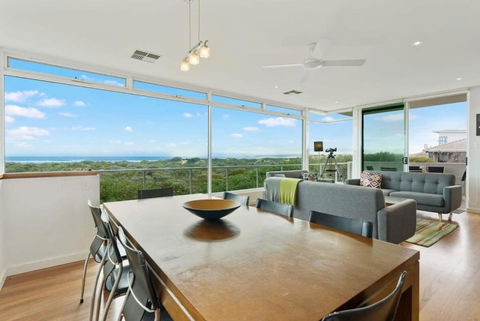 Absolute Luxury Beachfront - Middleton - BYO Linen - Accommodation Search 0