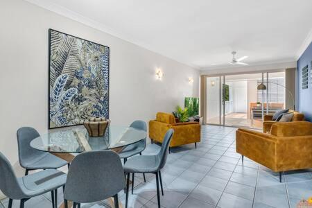 Absolute Superb Location Ocean Views Beachfront - Accommodation Search 2