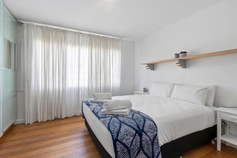 Absolute Waterfront Only 15 Minutes From Hobart - Accommodation Search 2
