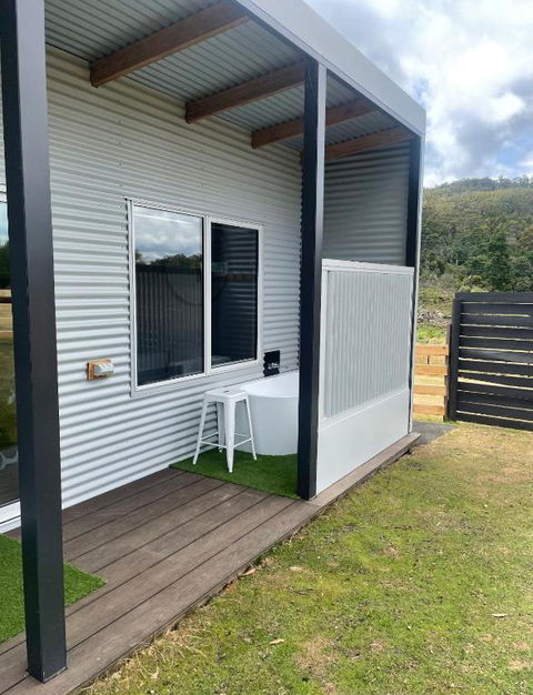 Acacia Hills Retreat - Accommodation Search 4