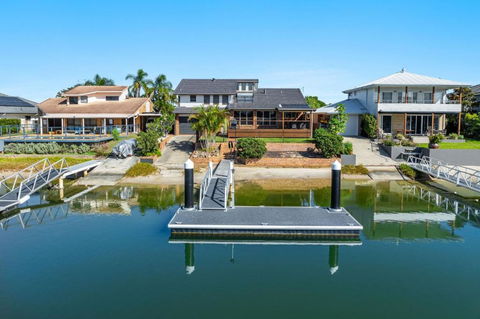 Acacia Shores - Waterfront - Accommodation Search 0