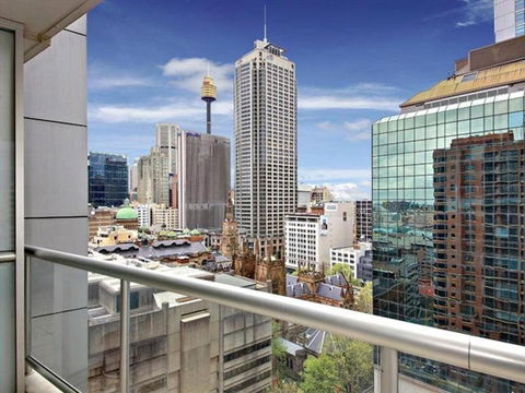 Accommodation Sydney - Kent Street Sydney CBD Top Floor 2 Bedroom Apartment With Balcony - Accommodation Search 3