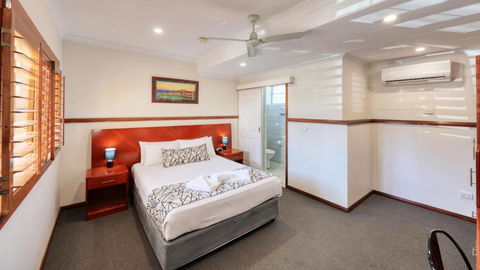Across Country Motor Inn & Cottages - Accommodation Search 3