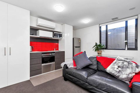 Adelaide CBD, East End Delight! Wifi, Central, Cafe - Accommodation Search 4