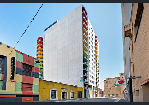 Adelaide City Vibe - Accommodation Search 2