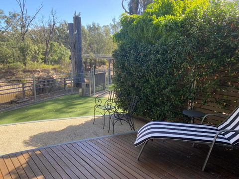 Adelphi Apartments 3 Or 3A - Downstairs 2 Bedroom Or Upstairs King Studio With Balcony - Accommodation Search 4