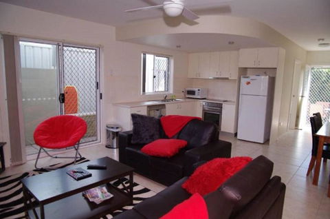 Adrift, 5B Scott Street - Accommodation Search 1
