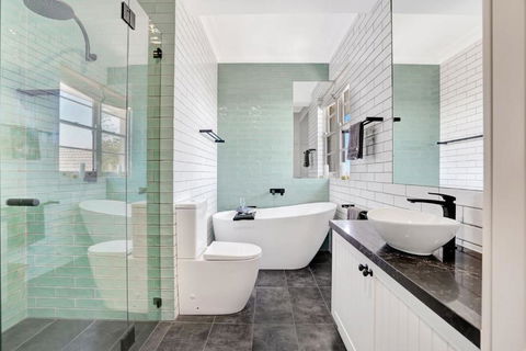 Agave Newport - Accommodation Search 3