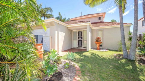 Air Conditioned Pet Friendly Canal Home With Wifi - Accommodation Search 1