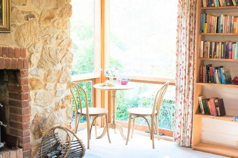 Adelaide Hills Camellia Cottage Wifi - Accommodation Search 1