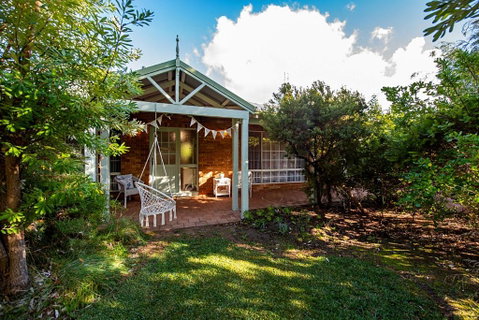 A Fairy Wren Cottage - Accommodation Search 0