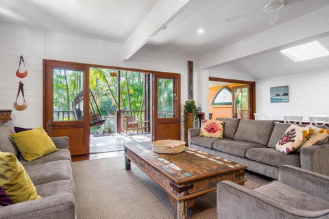 A Perfect Stay - Longhouse - Accommodation Search 1
