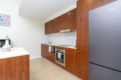 Absolutely Spacious APT Unit Between ANU And City - Accommodation Search 4