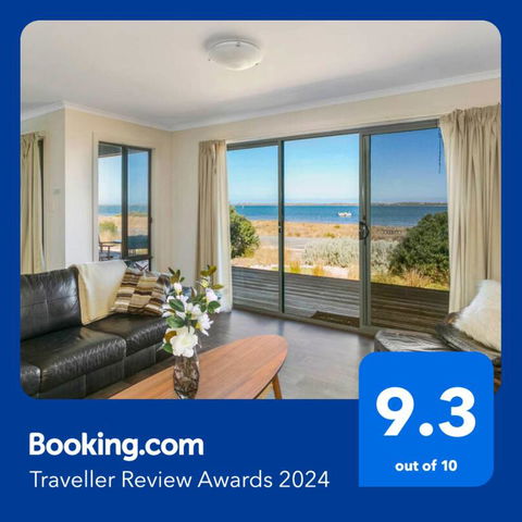 Absolute Waterfront Views And Kayaks - Accommodation Search 2