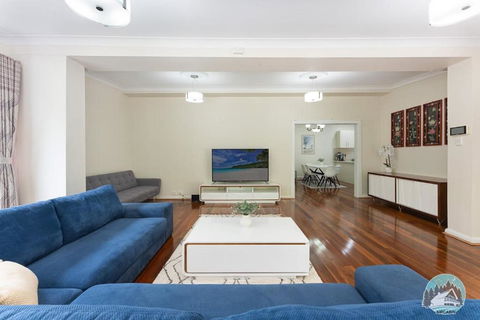 Aircabin - Denistone - 3 Beds Lovely House - Accommodation Search 0