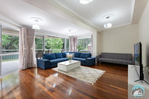 Aircabin - Denistone - 3 Beds Lovely House - Accommodation Search 3