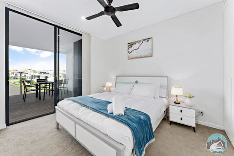 Aircabin - Shell Cove - Next To Marina - 2BR Apt - Accommodation Search 1
