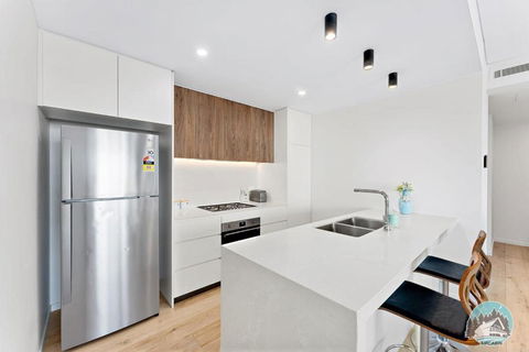 Aircabin - Shell Cove - Next To Marina - 2BR Apt - Accommodation Search 4