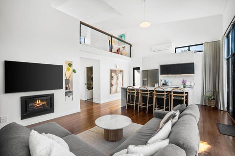 Aireys Inlet Getaway - Accommodation Search 0