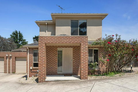 Airport West Stunner By Ready Set Stay - Accommodation Search 0