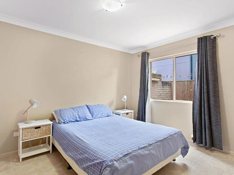 Ajax Avenue 6 - Accommodation Search 4