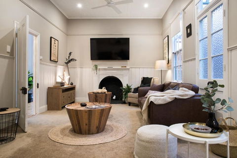 Albert Cottage - Accommodation Search 2