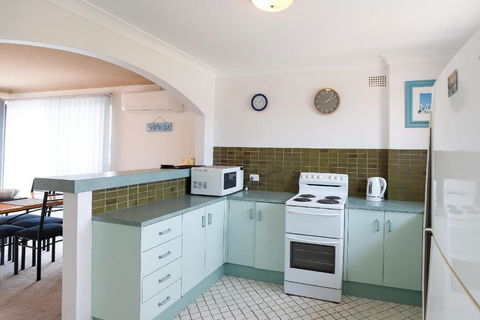 Albert Court 9 - Accommodation Search 3