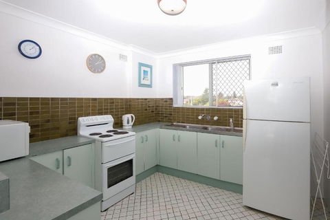Albert Court 9 - Accommodation Search 2