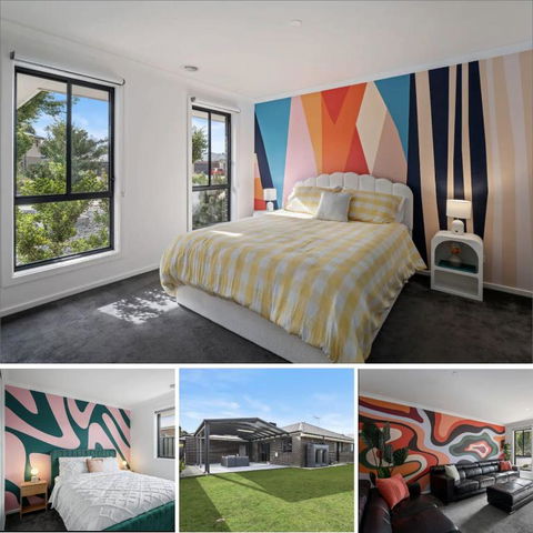 Albury Funk - Accommodation Search 0