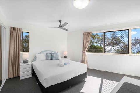 Alexander Beachfront Apartments - Accommodation Search 2