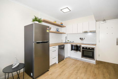 ALEXANDRA BEACH RESORT-ALEX412 - Accommodation Search 2