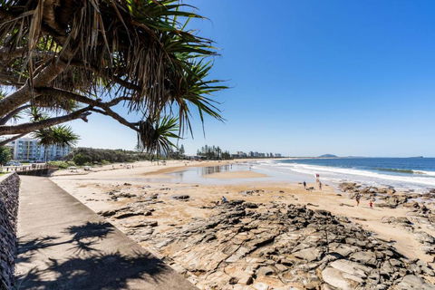 Alexandra Beach Resort Couples Escape - CoastHM - Accommodation Search 4