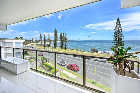 Alexandra Headland Ocean Dream - Stunning View ZA6 - Accommodation Search 3