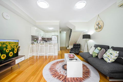 Alexandria To Sydney Central Sydney Park Shop - Accommodation Search 0