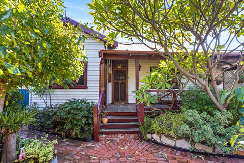 All Decked Out, Fremantle - Accommodation Search 2