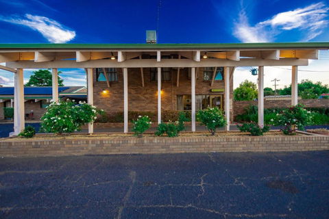 All Travellers Motor Inn - Accommodation Search 3